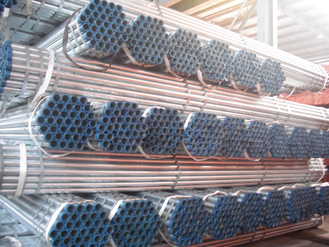 Galvanized steel pipe (2).JPG