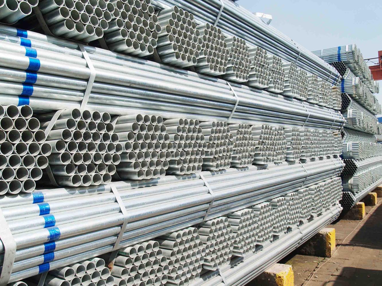 Galvanized steel pipe (4).JPG